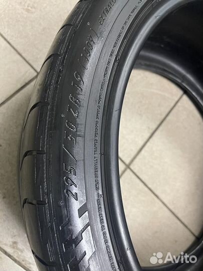 Michelin Pilot Sport 295/30 R19