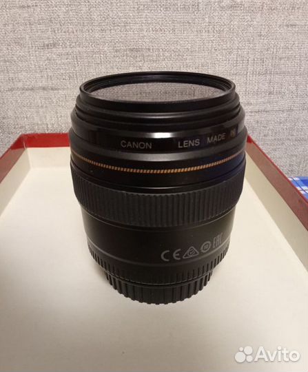 Объектив canon EF 85mm 1. 8