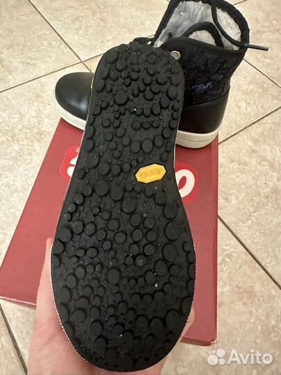 Ботинки зимние для девочки 32