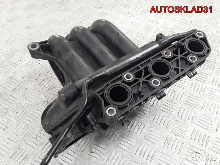 Коллектор впускной VW Polo 1.2 BMD 03D129766L