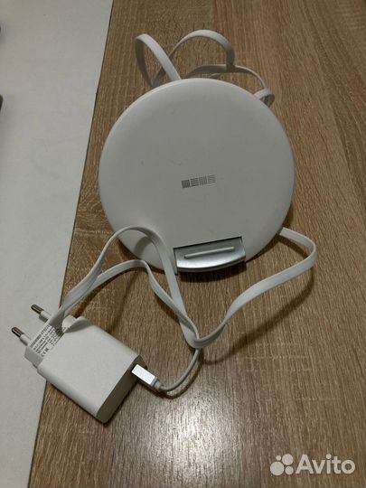 Беспроводное зарядное устройство InterStep QI 10W