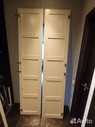 Дверь от шкафа IKEA пакс Bergsbo 2 шт