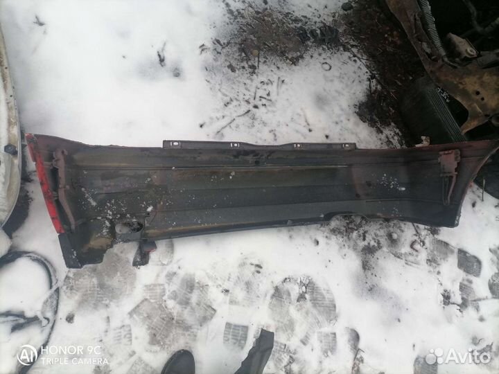 Бампер задний volkswagen golf 3
