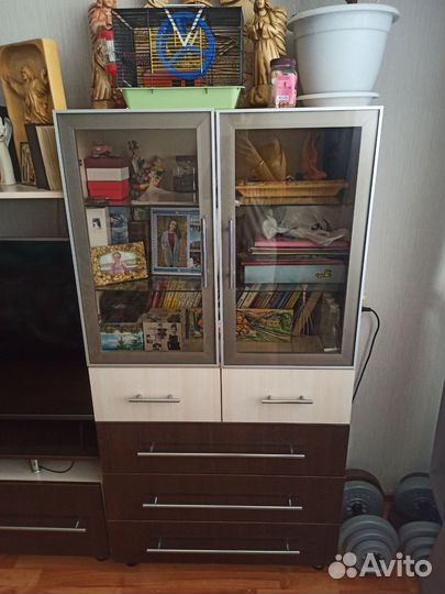 Стенка в гостиную