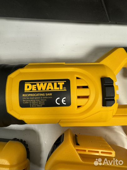 Сабельная пила dewalt