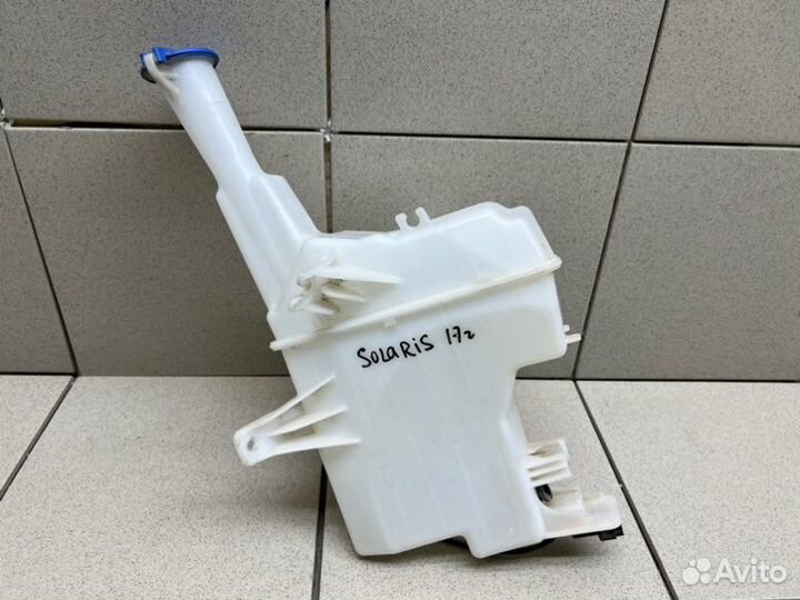 Бачок омывателя лобового стекла Hyundai Solaris