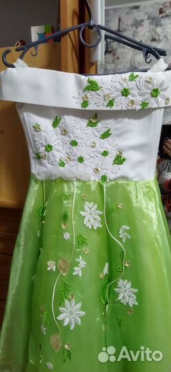 Продам платья на девочку