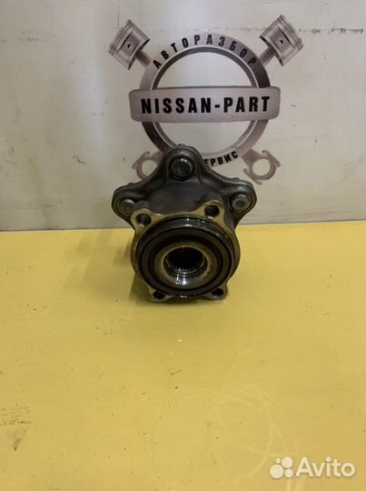 Ниссан Pathfinder R52 Ступица задняя