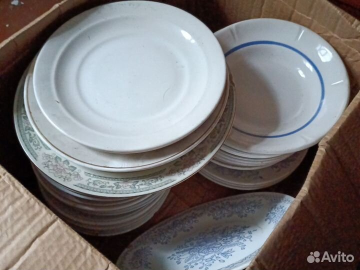 Тарелки