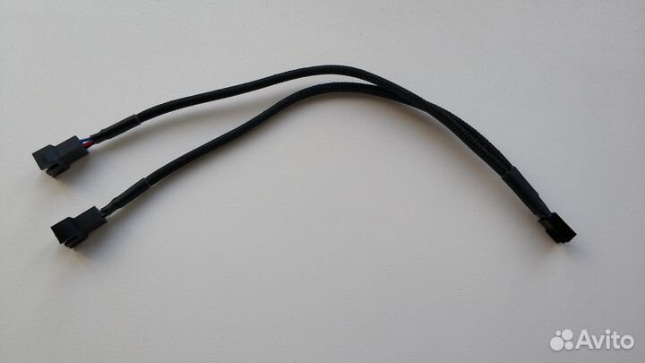 Новый Разветвитель на 2 вентилятора / кулера 4-pin