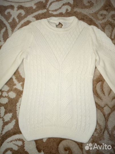 Кофта женская белая новая 46