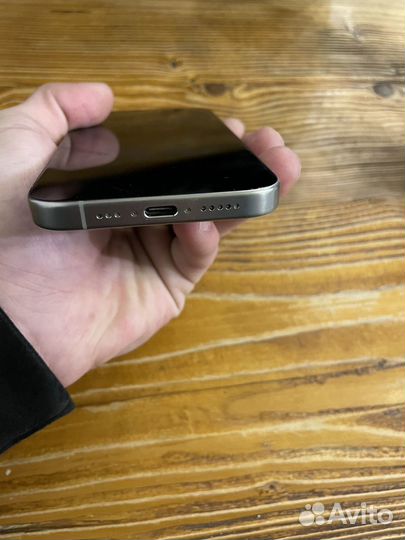 iPhone 15 Pro, 128 ГБ