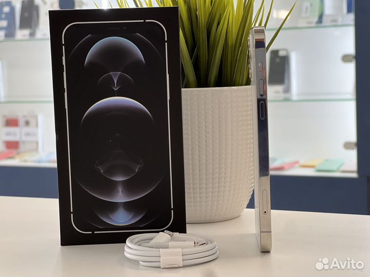 iPhone 12 Pro, 256 ГБ