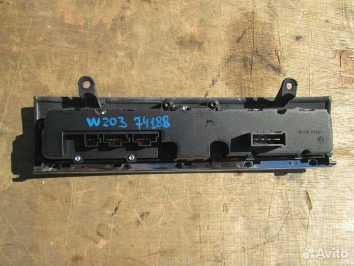Блок кнопок Mercedes-Benz C230 W203 271.948 2005/1