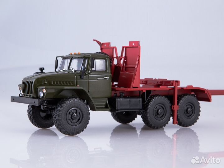 Урал 43204-10 лесовоз с прицепом-роспуском