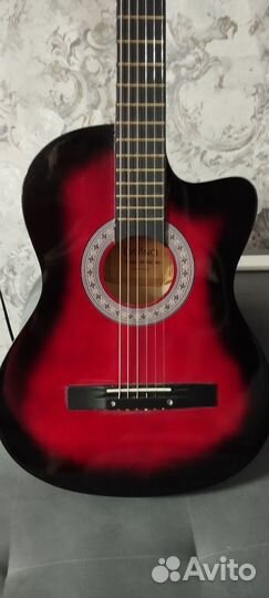 Акустическая гитара