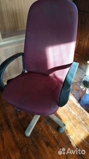 Компьютерное кресло chairman