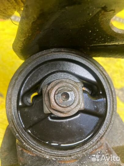 Подушка двигателя Toyota Corolla E101 4EFE 1993
