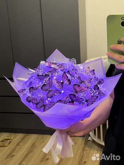 Букет из бабочек в наличии подарок