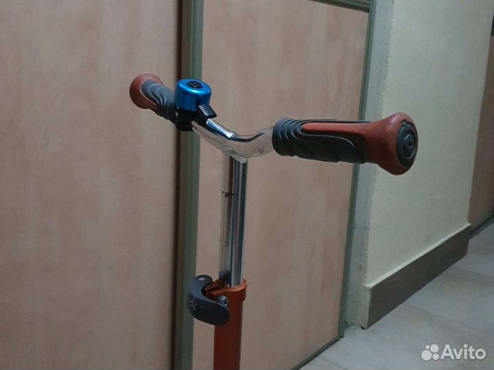 Самокат master lights globber