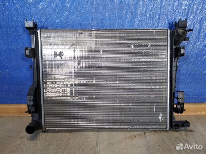 Радиатор двс Renault Logan 2 2014