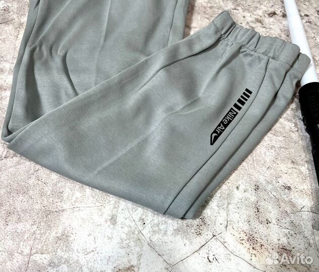 Спортивные костюмы Nike