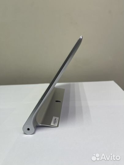Планшет Lenovo yoga tab2 1050L