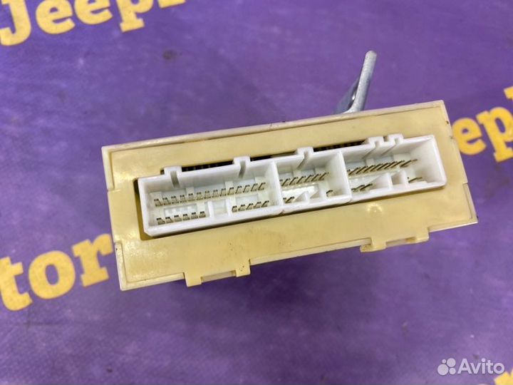 Блок управления Toyota Land Cruiser HDJ81 1HD-FT