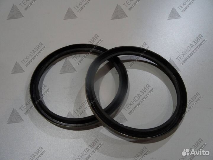 Сальник сочленения стрела-рама sdlg LG952/LG953