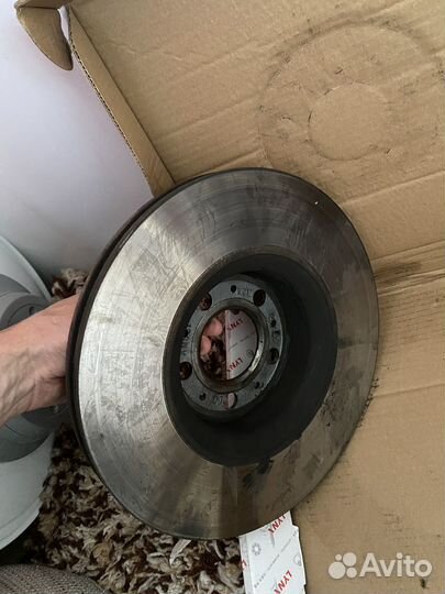 Тормозные диски volvo xc90 передние. Цена за все
