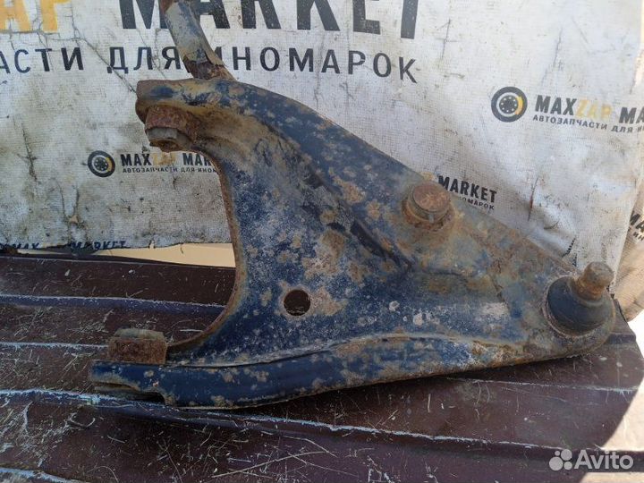 Рычаг Renault Logan 2005 перед. лев. (б/у)