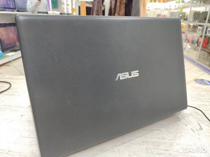 Ноутбук Asus для учебы/работы