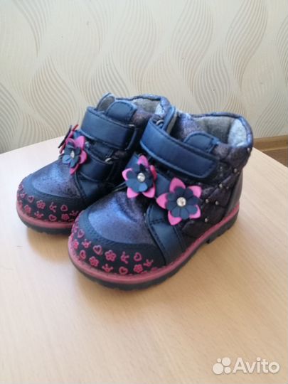 Ботинки для девочки демисезонные 20 размер