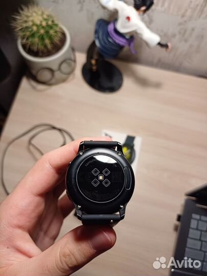 Часы samsung galaxy watch active