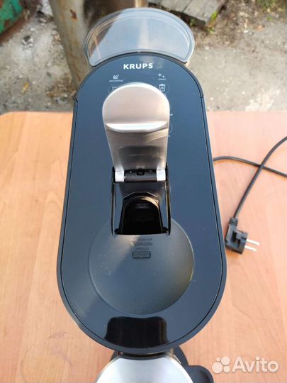 Кофемашина nespresso Krups новая