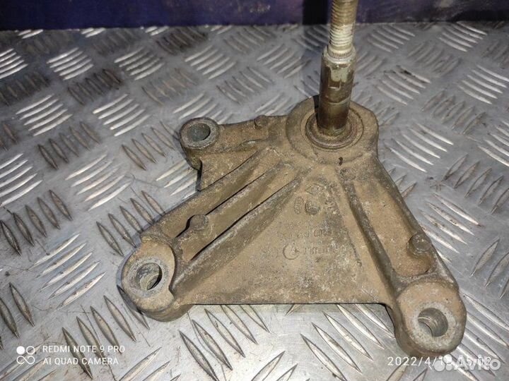 Кронштейн АКПП Renault Megane 2 2003-2008