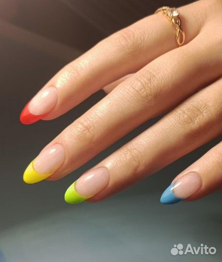 Наращивание ногтей/ маникюр/педикюр