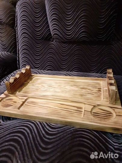 Поднос деревянный