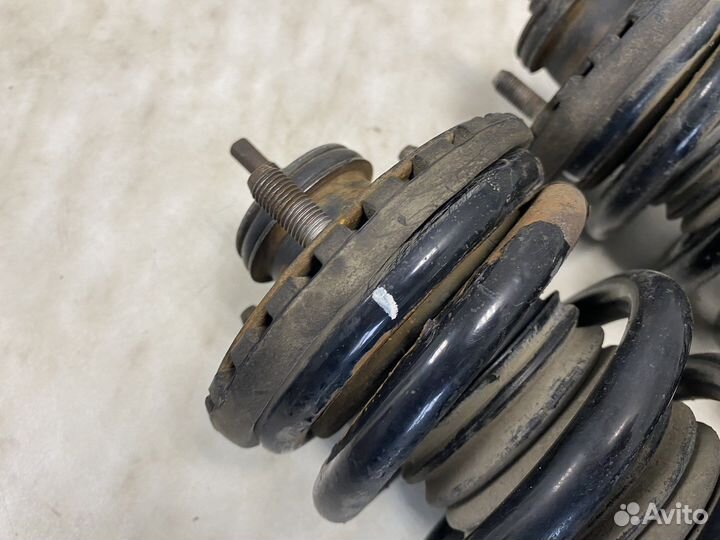 Передние стойки ssangyong actyon sports