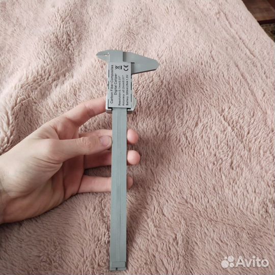 Штангельциркуль электронный