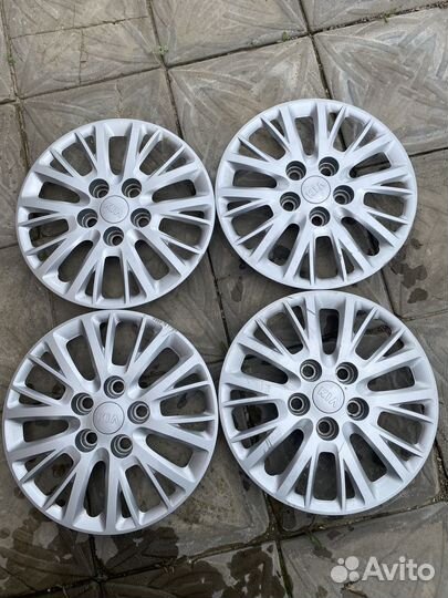 Продам колпаки на диски