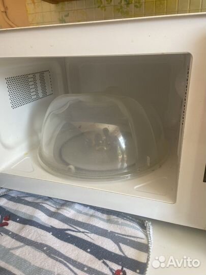 Микроволновая печь Midea