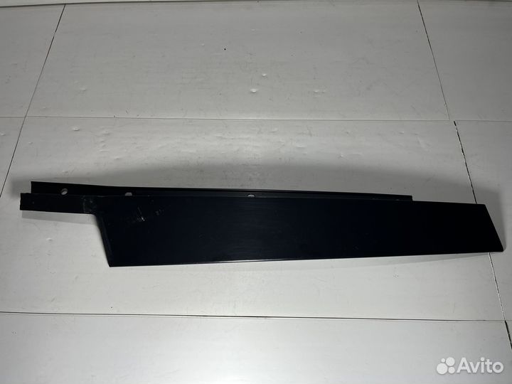 Накладка двери передняя левая BMW E90