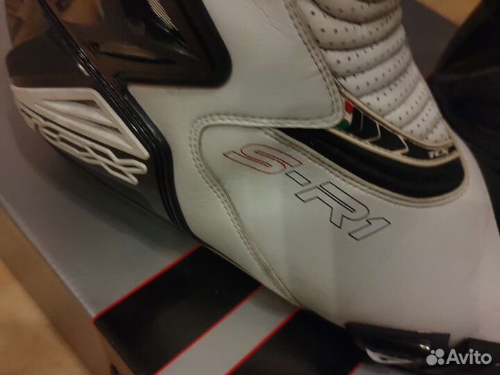 Мотоботы город-трек TCX S-R1