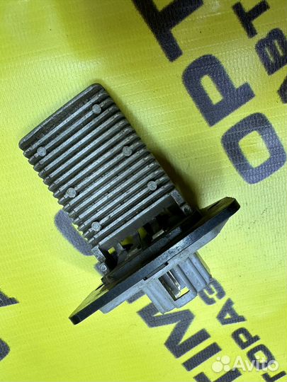 Реостат / Резистор печки Hyundai Sonata