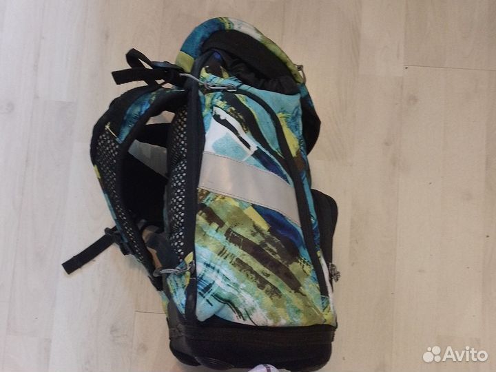 Рюкзак для мальчика в школу