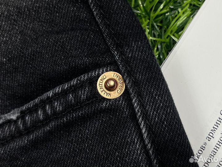 Мужские джинсы Valentino