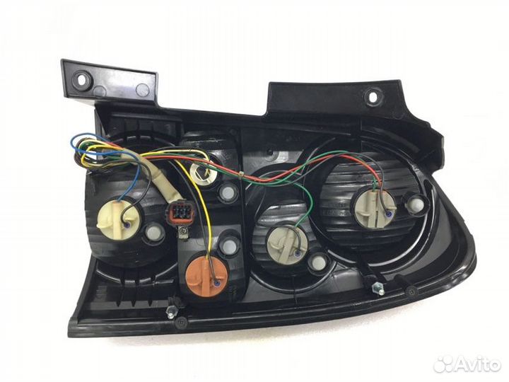 Фонарь задний левый Ssangyong Rexton D27DTP 2008