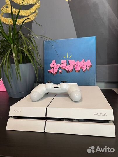 Sony PlayStation 4 Fat 500gb белая