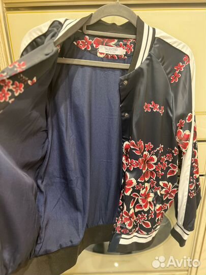 Бомбер лёгкий Valentino 46